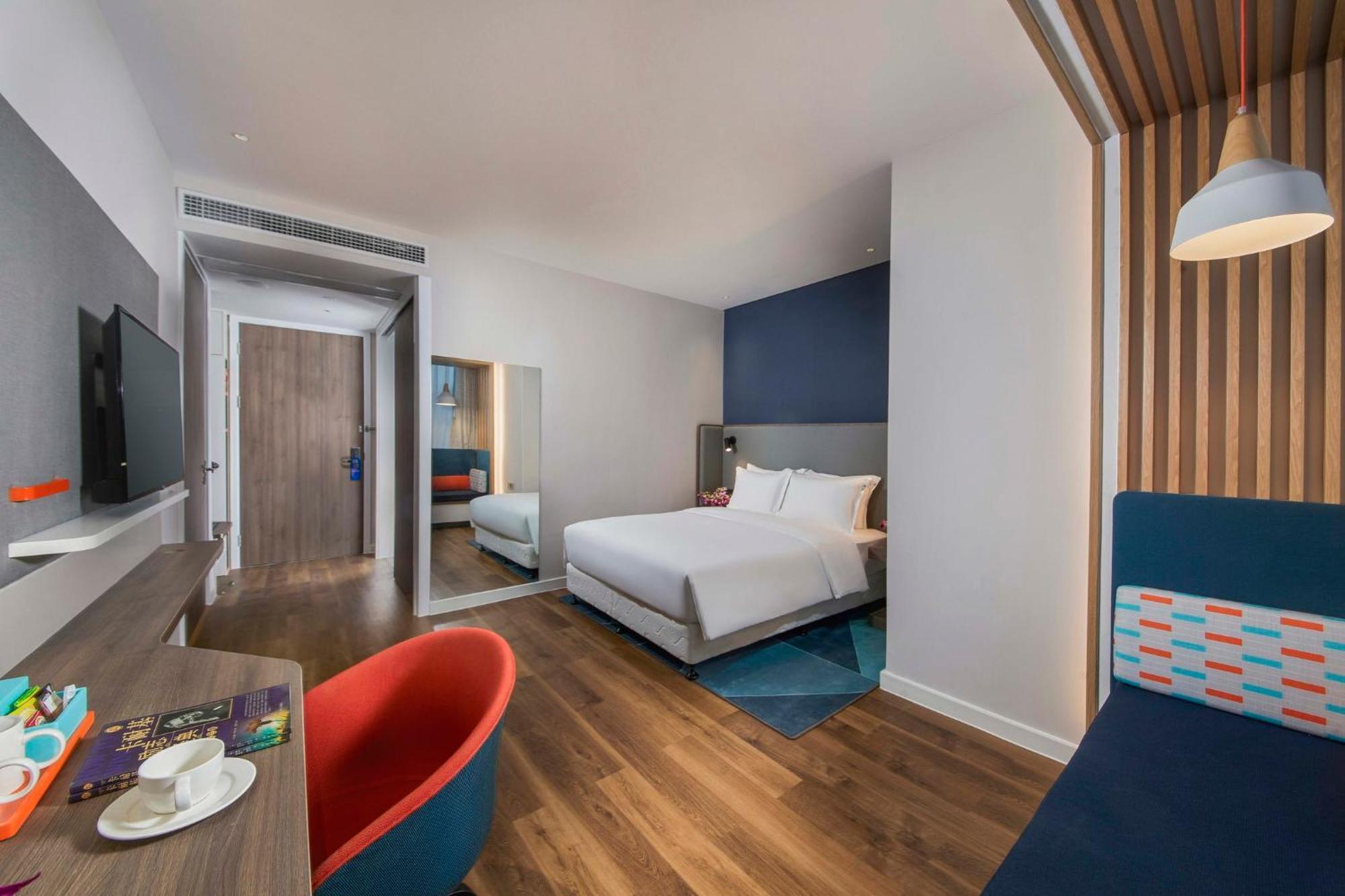 Holiday Inn Express Shanghai Xuhui Binjiang, An Ihg Hotel Εξωτερικό φωτογραφία