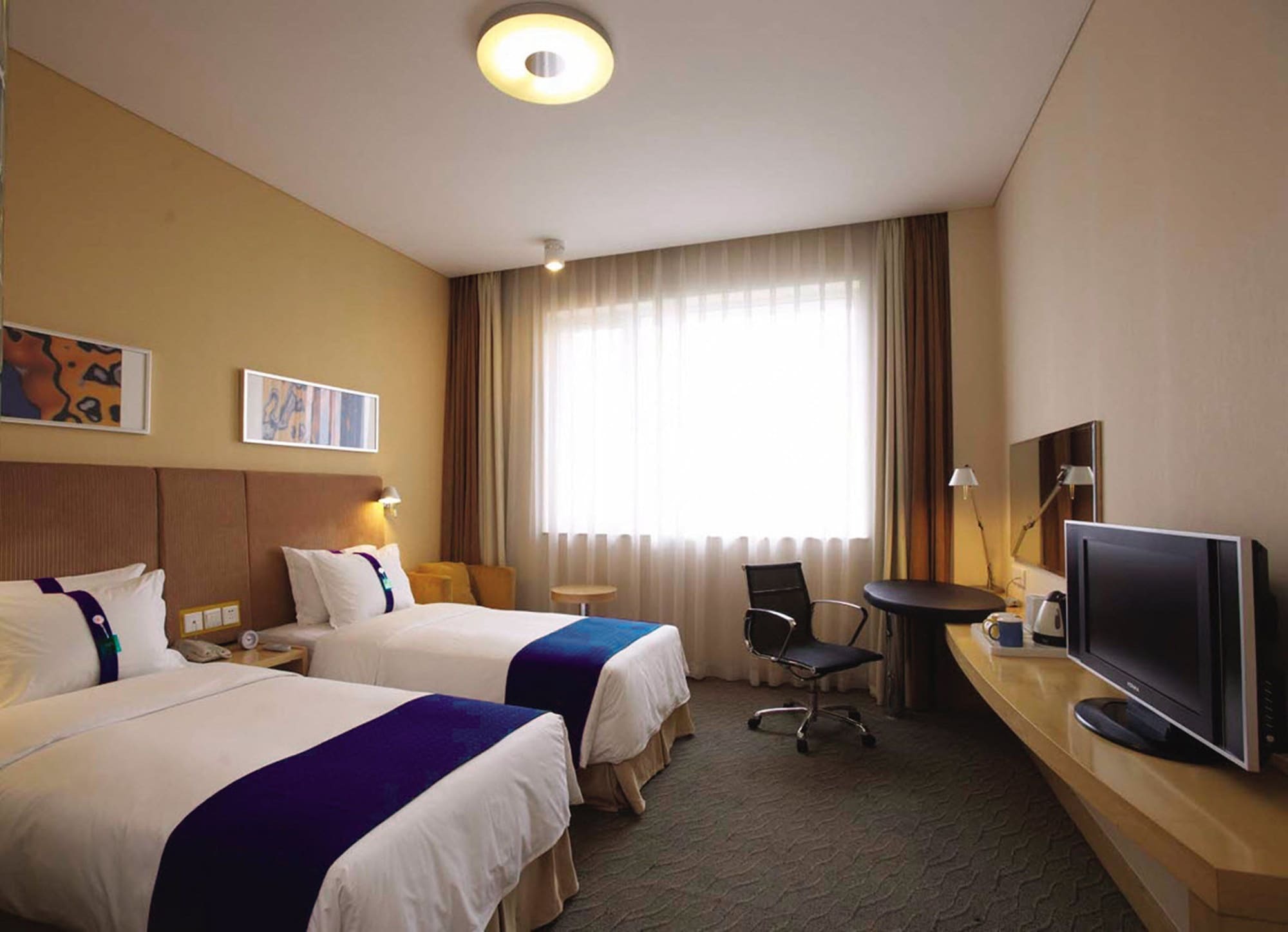 Holiday Inn Express Shanghai Xuhui Binjiang, An Ihg Hotel Εξωτερικό φωτογραφία